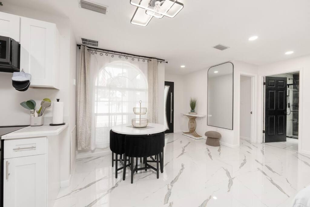 Luxury Style Townhome With Pool - 1 Miles To Bucs Stadium Tampa Exteriör bild